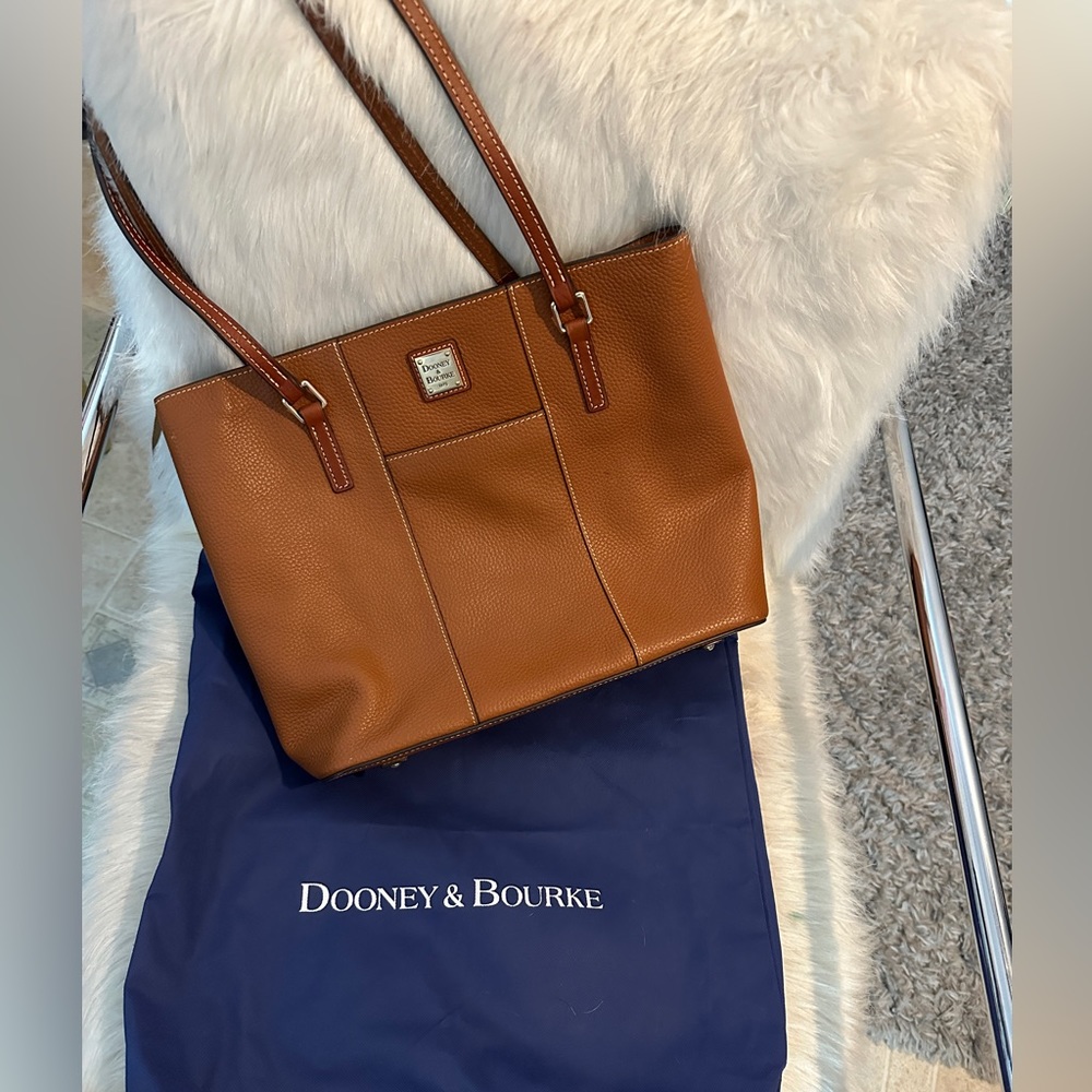 Dooney and Bourke Bag